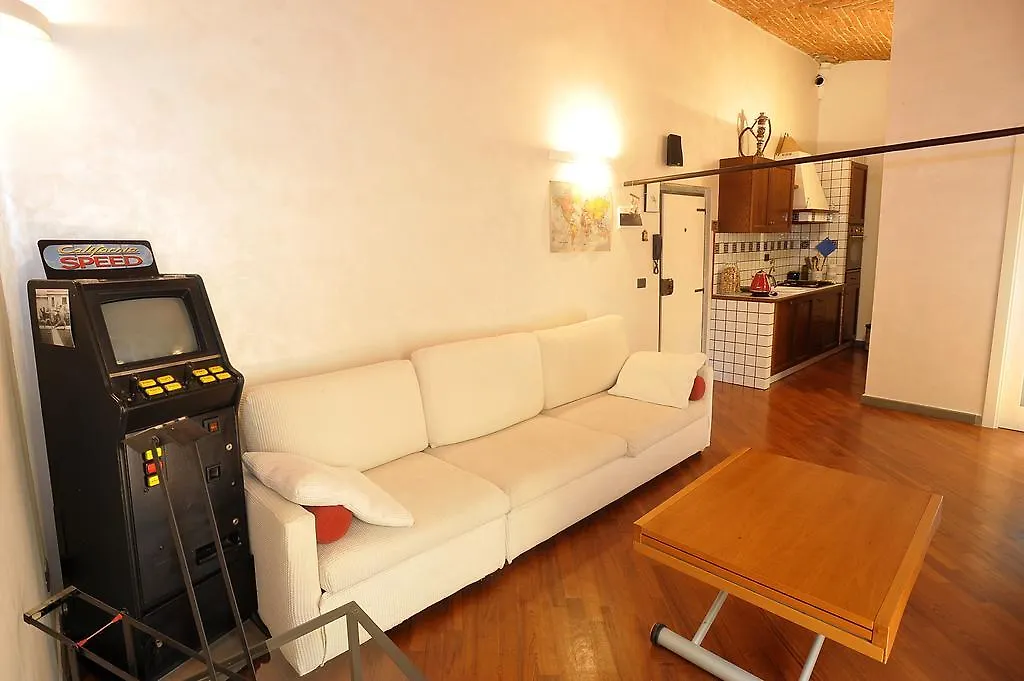 Merville House Florenz Apartment