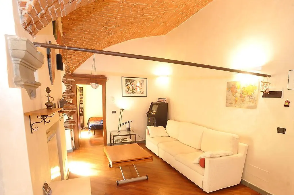 Merville House Florenz Apartment
